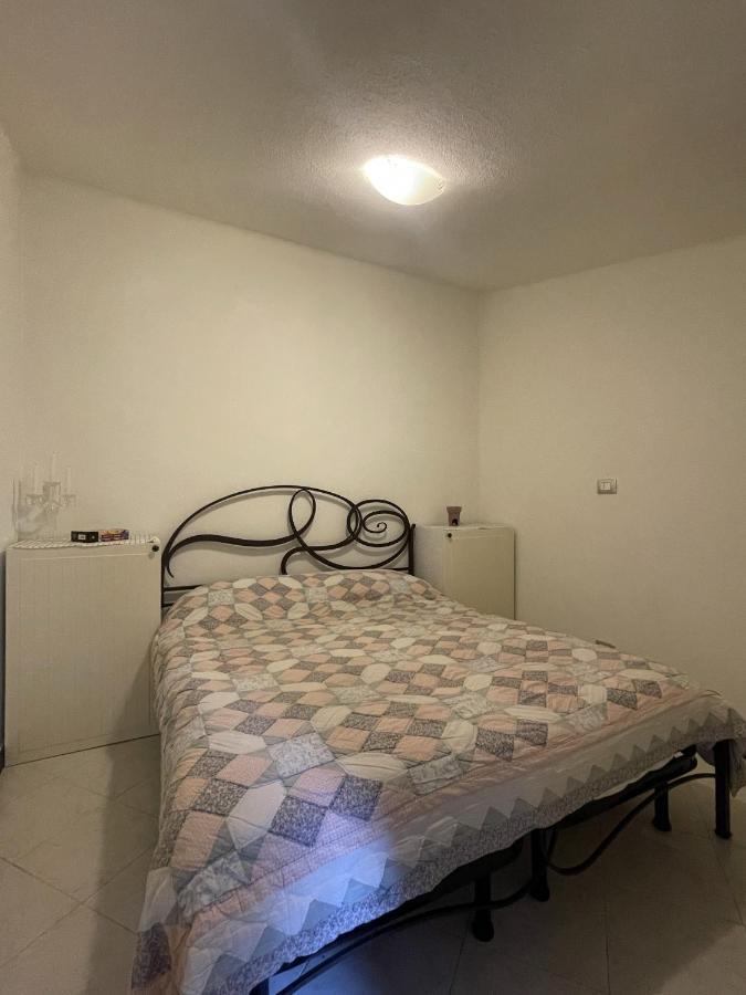 Vignana Con Terrazzo Apartment เลวานโต ภายนอก รูปภาพ