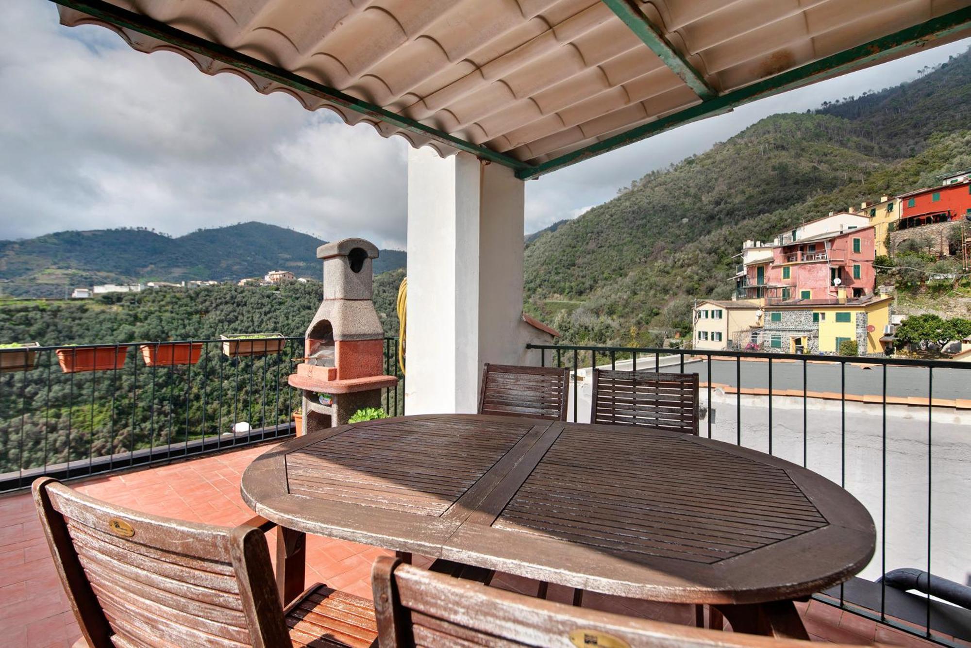 Vignana Con Terrazzo Apartment เลวานโต ภายนอก รูปภาพ