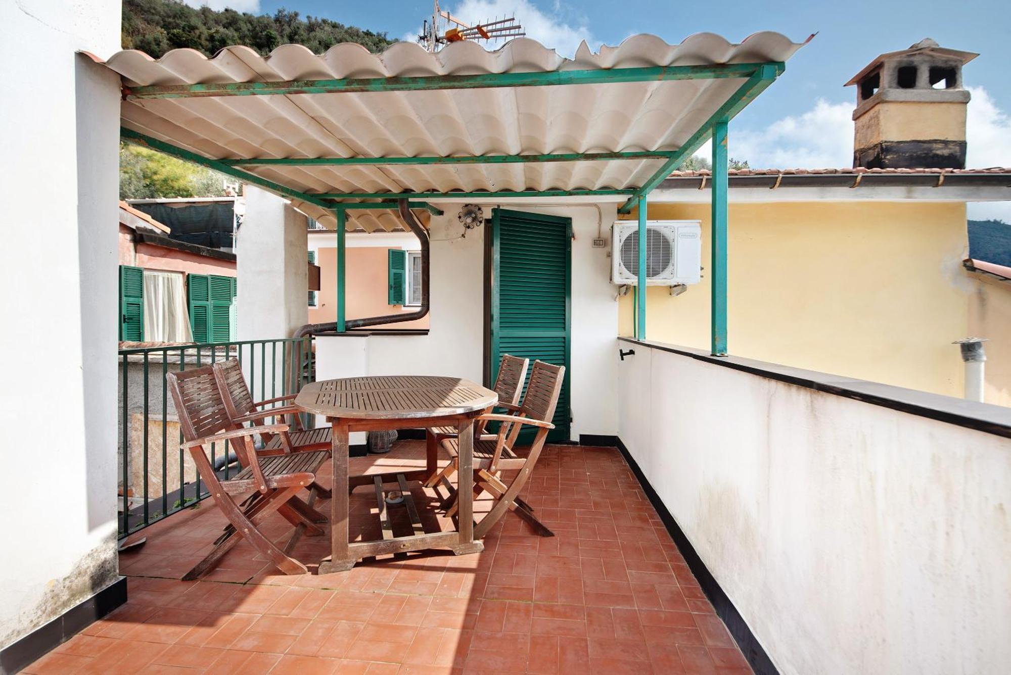 Vignana Con Terrazzo Apartment เลวานโต ภายนอก รูปภาพ