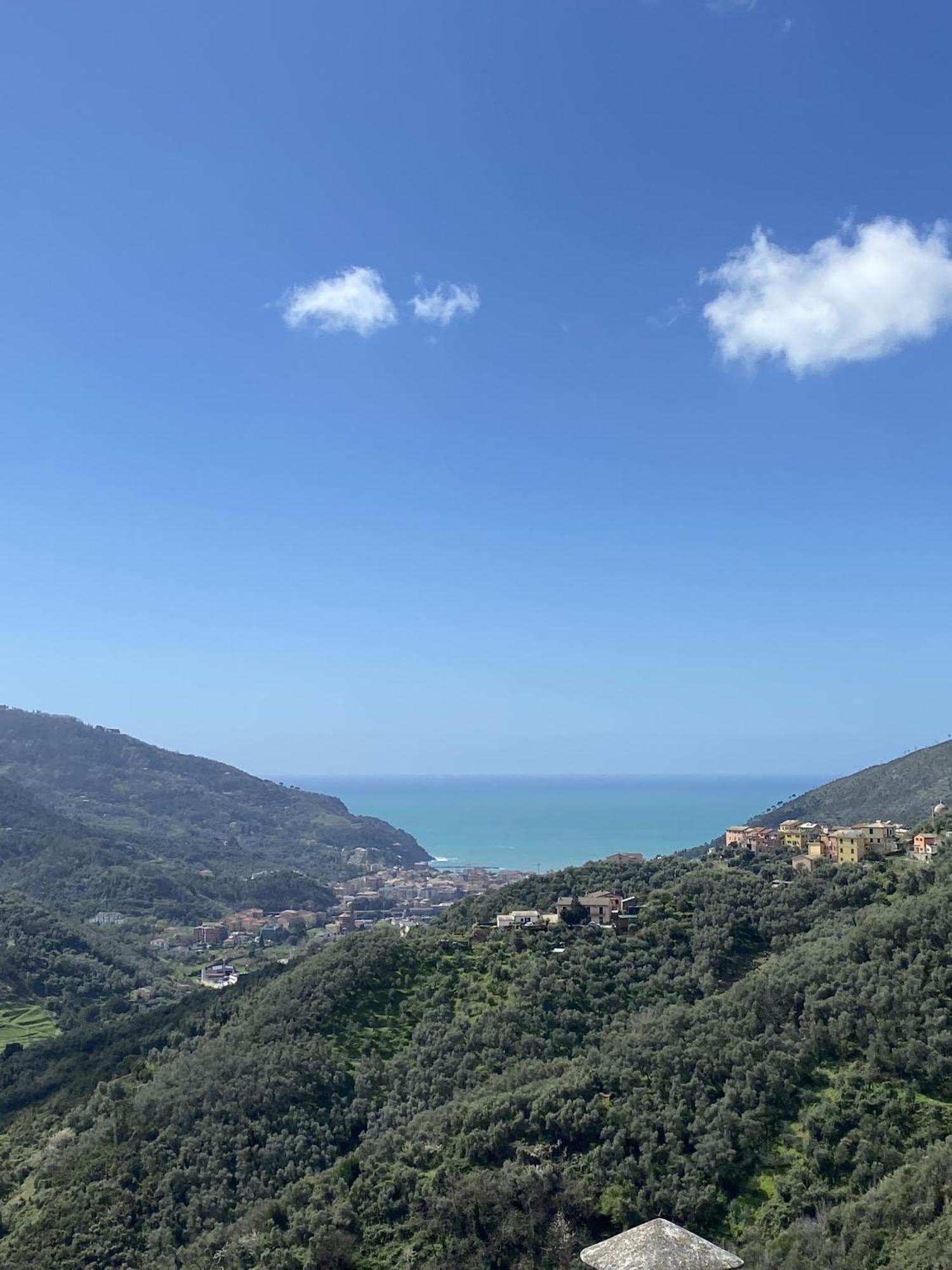 Vignana Con Terrazzo Apartment เลวานโต ภายนอก รูปภาพ