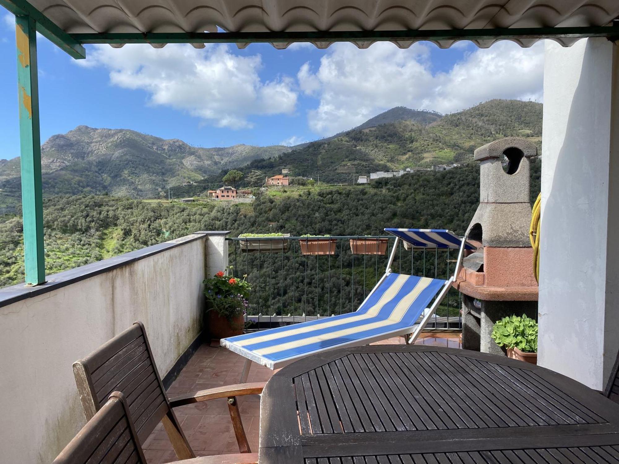 Vignana Con Terrazzo Apartment เลวานโต ภายนอก รูปภาพ